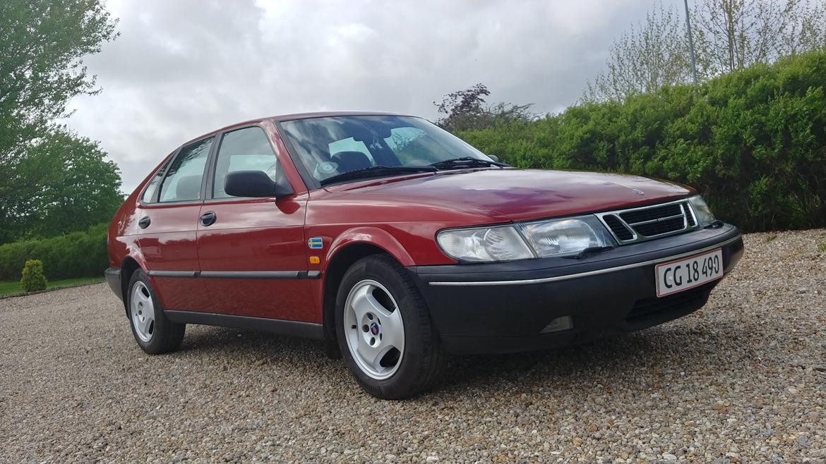 Saab 900 billede 1