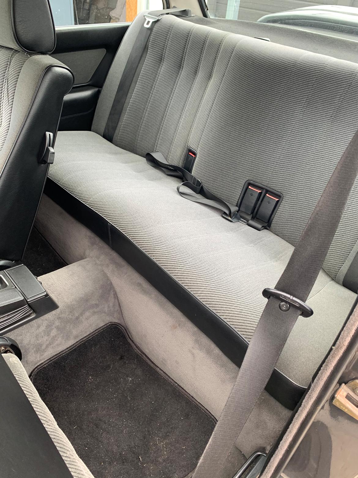 BMW E30 320i 2-dørs billede 6