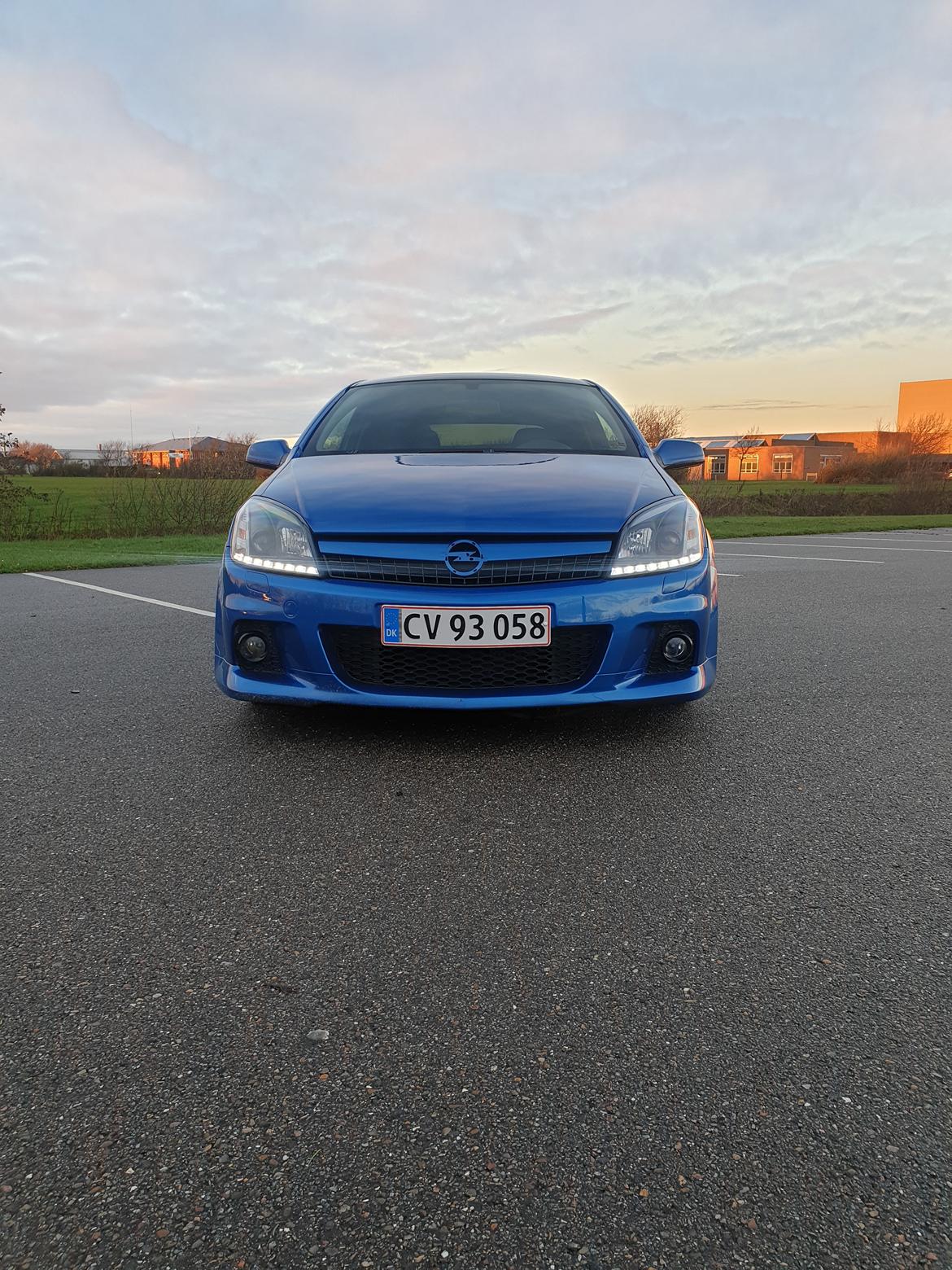 Opel Astra gtc opc-line  billede 3