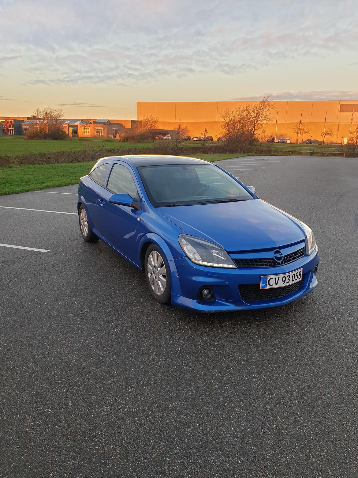 Opel Astra gtc opc-line  billede 4