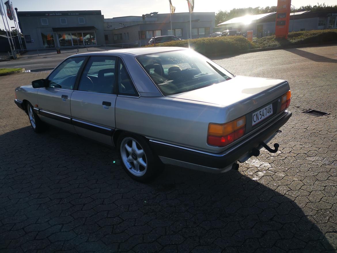 Audi 100 c3 2,3E Quattro billede 3