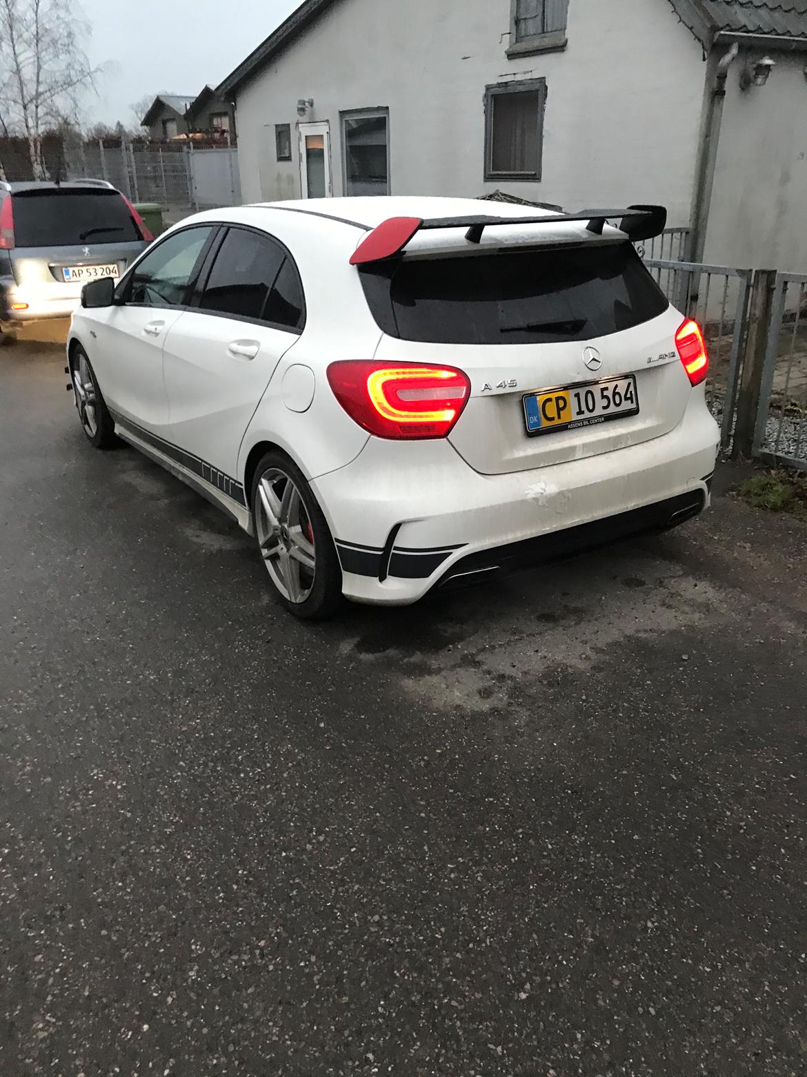 Mercedes Benz A45 Amg billede 5