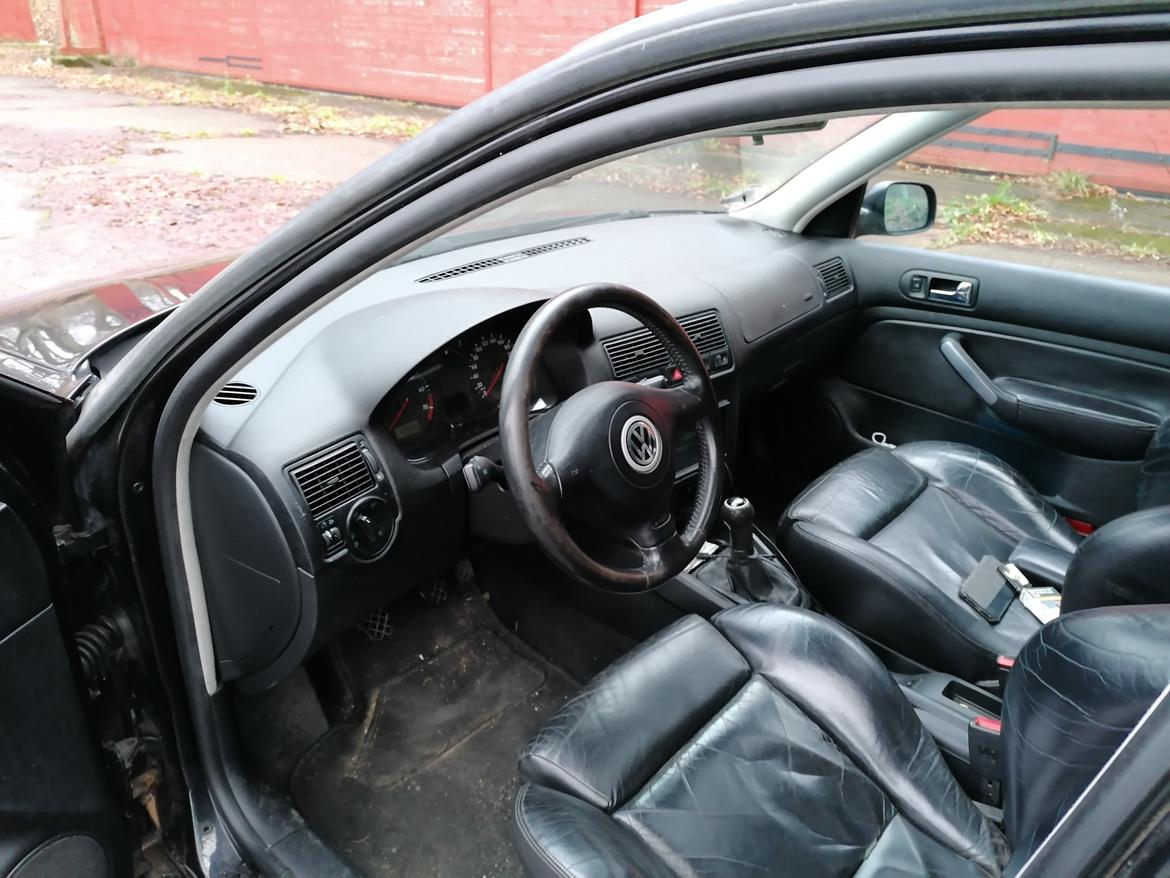 VW Golf 4 v5 billede 2