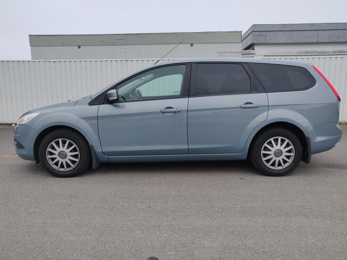 Ford Focus stc *solgt* billede 2