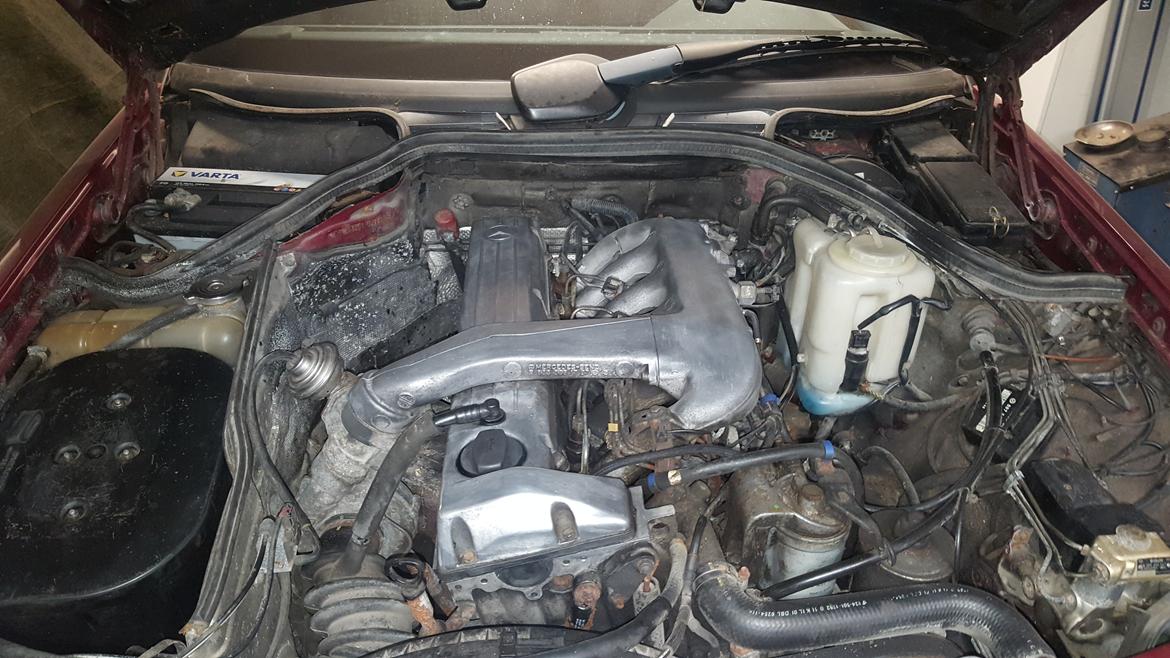 Mercedes Benz W124 300D Turbo billede 8