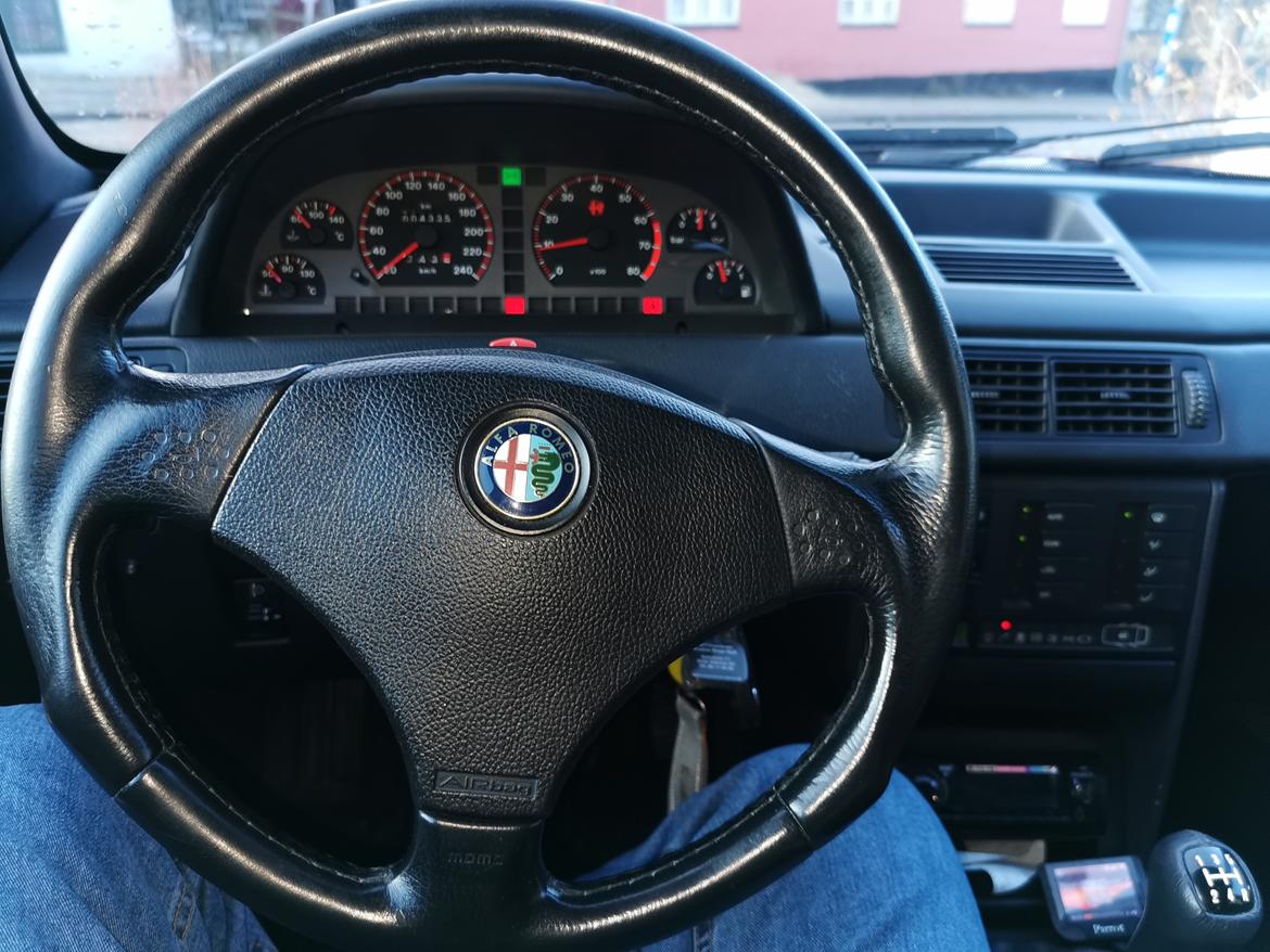 Alfa Romeo 155 2.0 T.Sport 16V billede 9