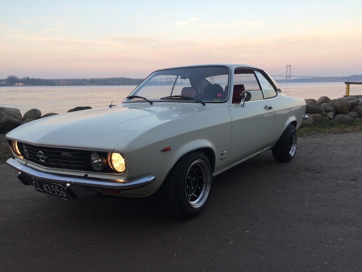 Opel Manta A 1900 Deluxe billede 4