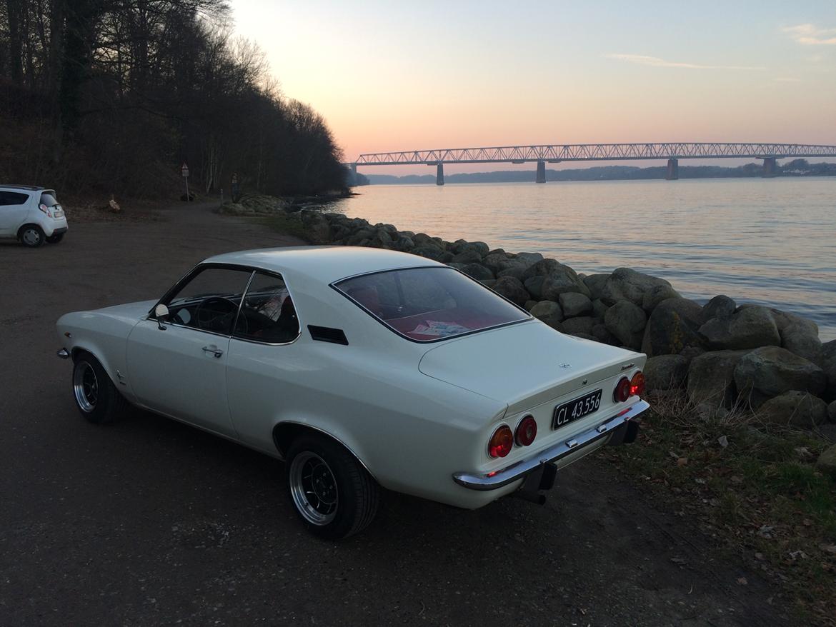 Opel Manta A 1900 Deluxe billede 6