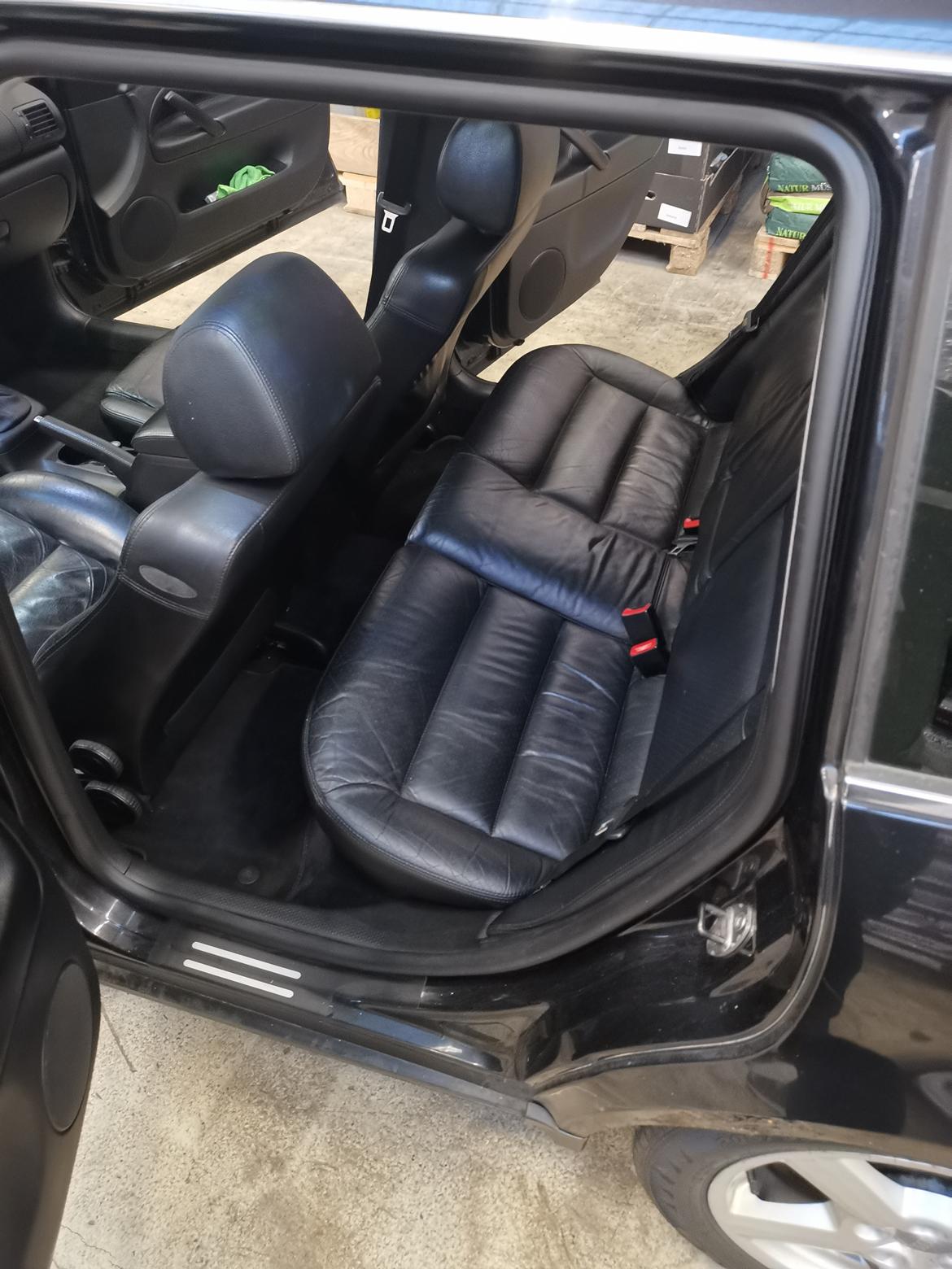 VW Passat 1.9 TDI 130 HK 6G highline billede 12