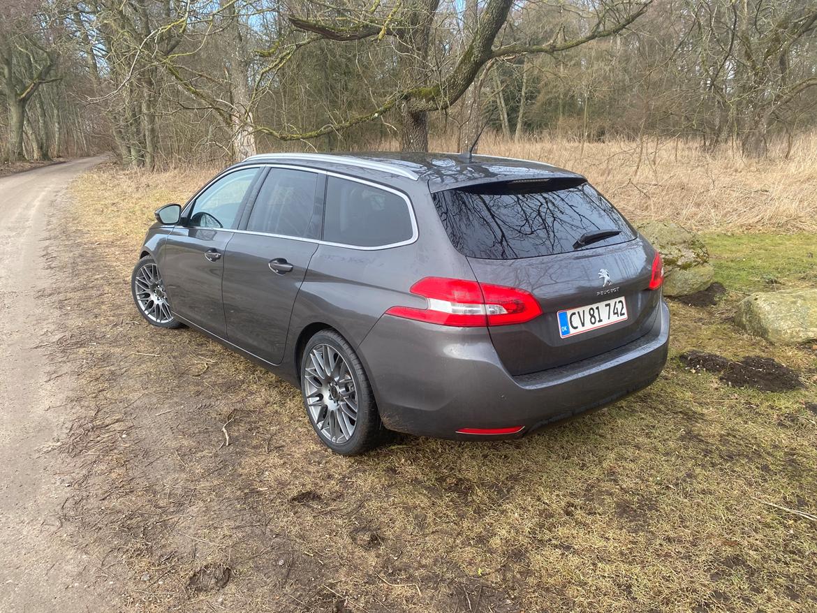 Peugeot 308SW BlueHDI Edition:210+ 130 EAT8 billede 2