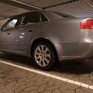 Audi A4 B7 LIMOUSINE 1.8T (SOLGT)