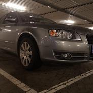 Audi A4 B7 LIMOUSINE 1.8T (SOLGT)