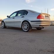 BMW E46 318i