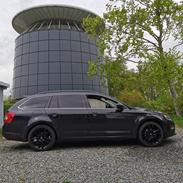 Skoda Octavia Combi Elegance 2.0TDI