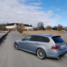 BMW E91 325i N52 Touring (M-tech)