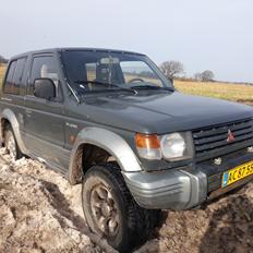 Mitsubishi Pajero V20. (skrottet)