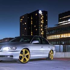 Opel Omega B Elegance