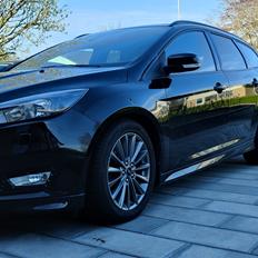 Ford Focus st. Line aut.(SOLGT)