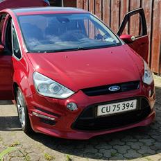 Ford S-Max Titanium S