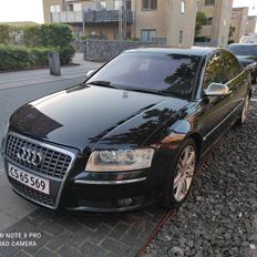 Audi A8 D3 4.2l V8