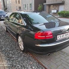 Audi A8 D3 4.2l V8