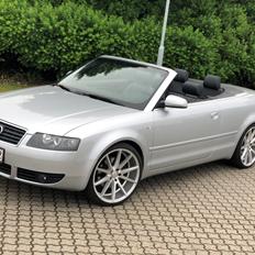 Audi A4 S-Line Cabriolet