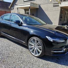 Volvo S90 T8 Twin Engine AWD