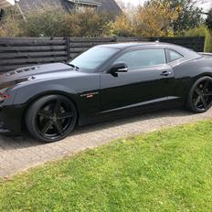 Chevrolet CAMARO SS - 6,2 V8 aut.