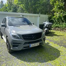 Mercedes Benz ML 350 AMG