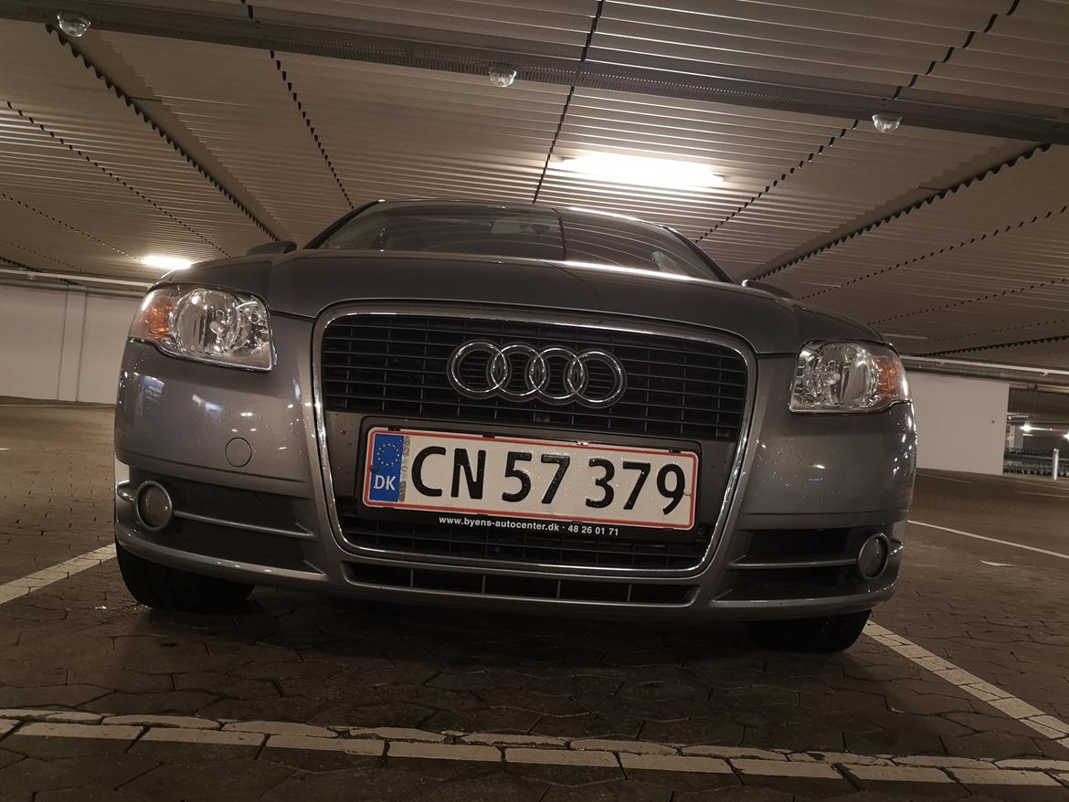 Audi A4 B7 1.8T LIMOUSINE  (SOLGT) billede 1