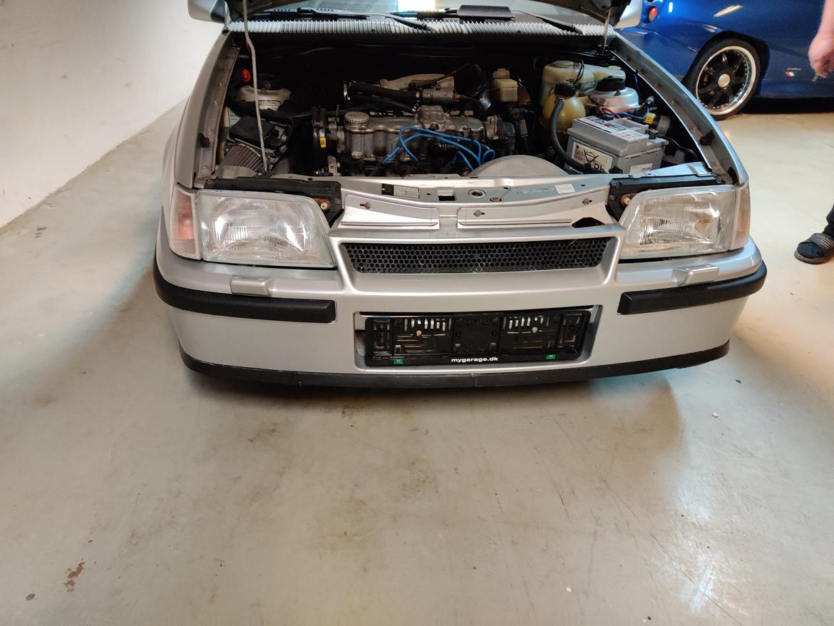 Opel Kadett gsi 2.0 8 v billede 8