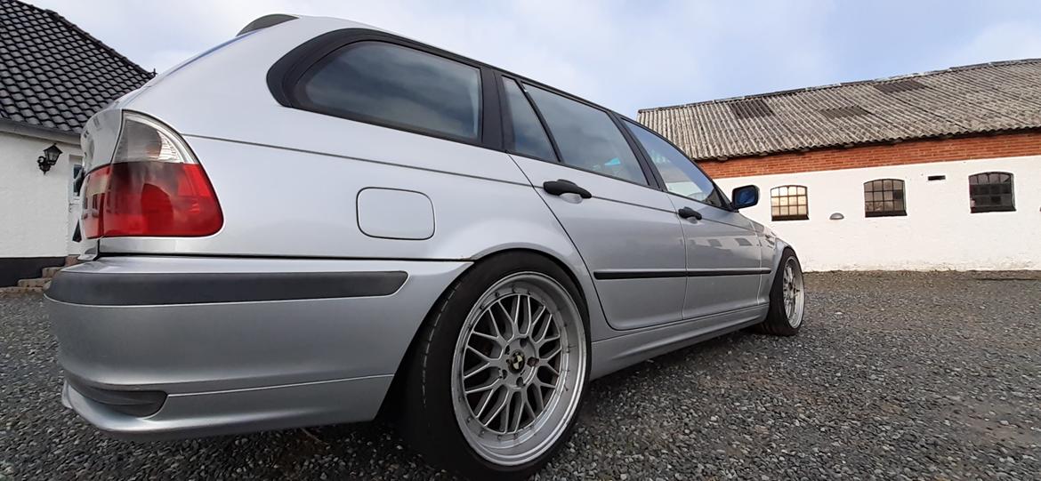 BMW E46 320d Touring billede 1