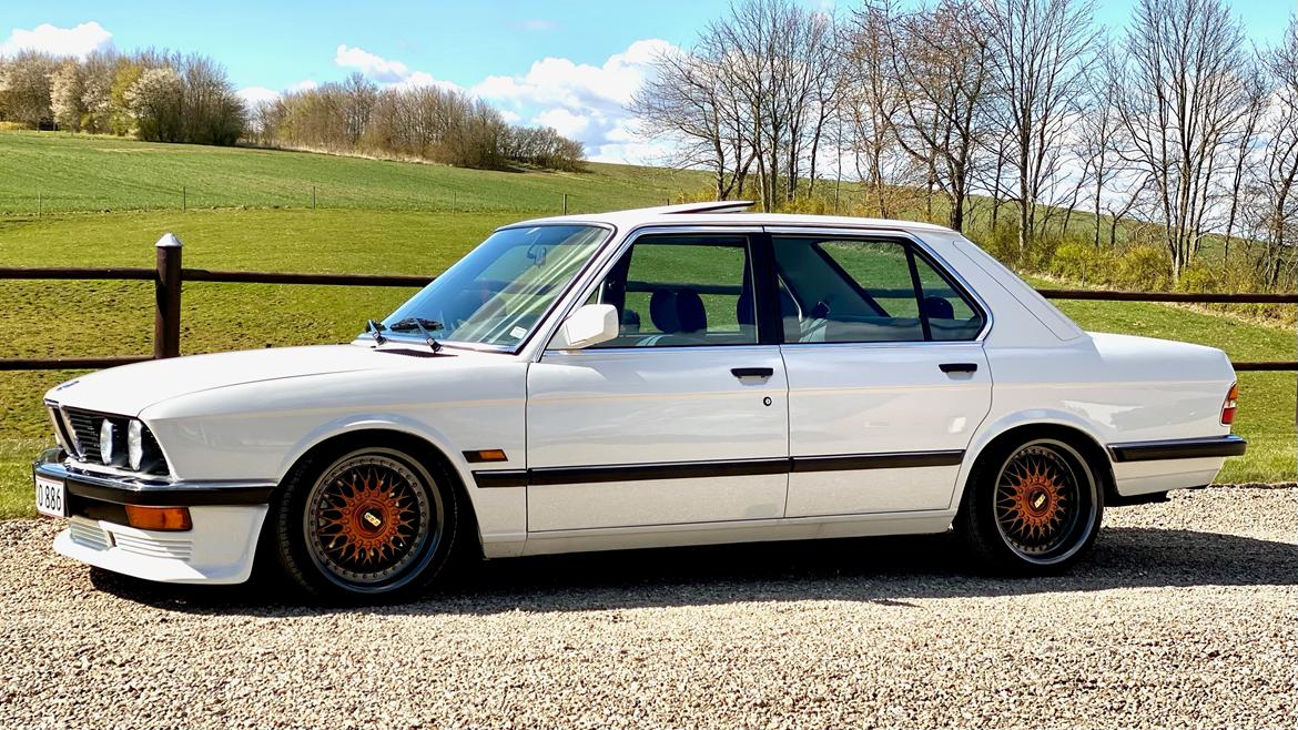 BMW E28 520i billede 2