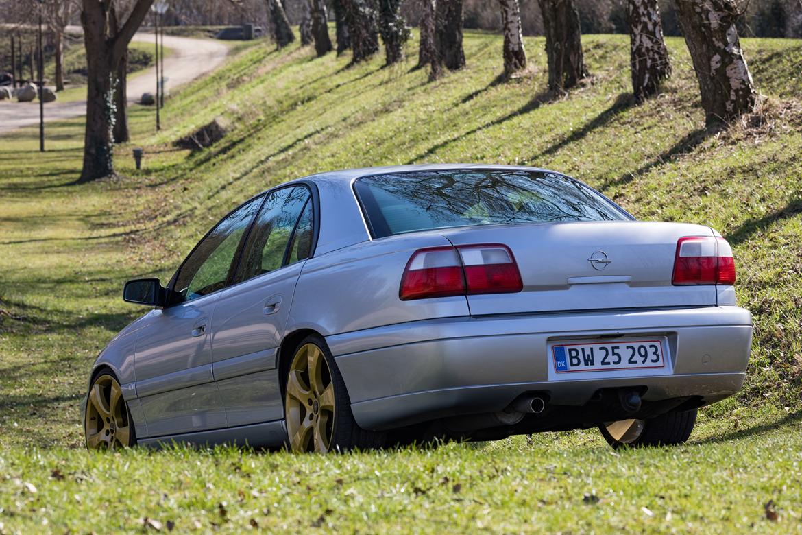 Opel Omega B Elegance billede 10