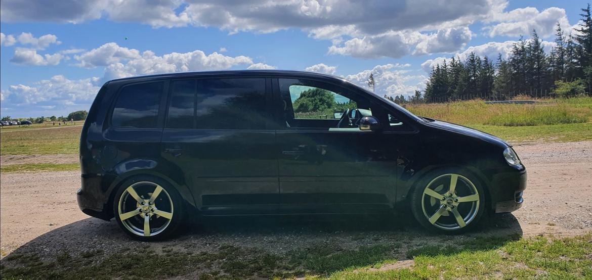 VW Touran billede 2