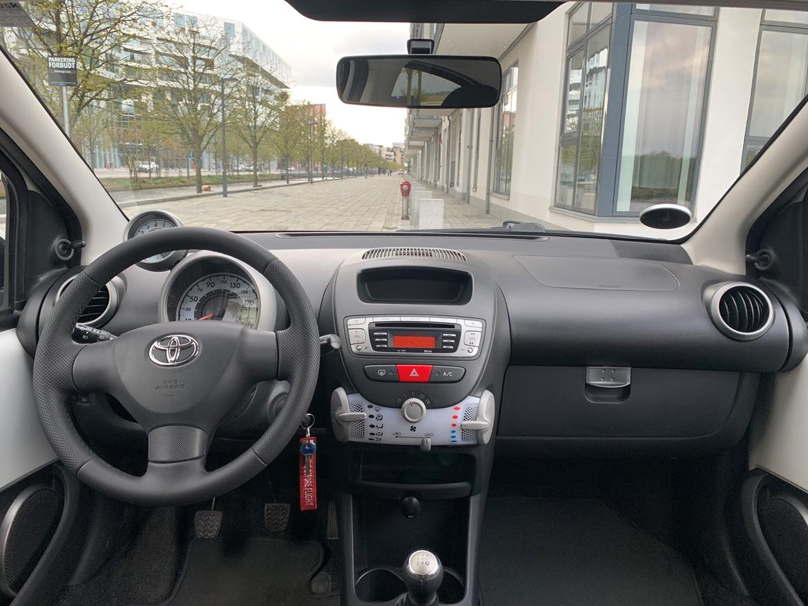 Toyota Aygo T2 Air Connect  billede 14
