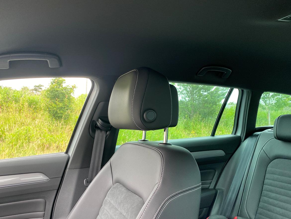 VW Passat B8.5 GTE Wagon Queen Family Truckster billede 6