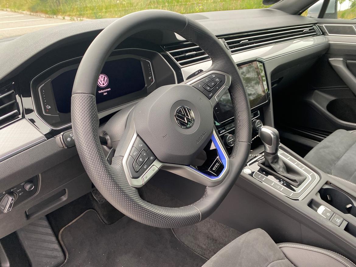 VW Passat B8.5 GTE Wagon Queen Family Truckster billede 11