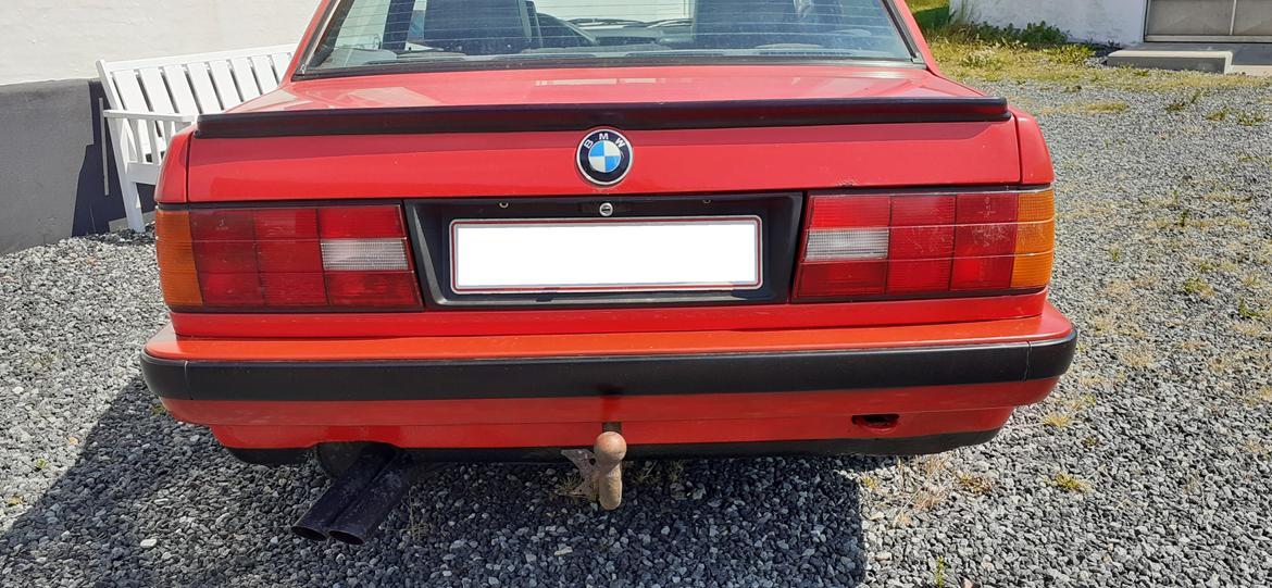 BMW E30 318iS billede 4