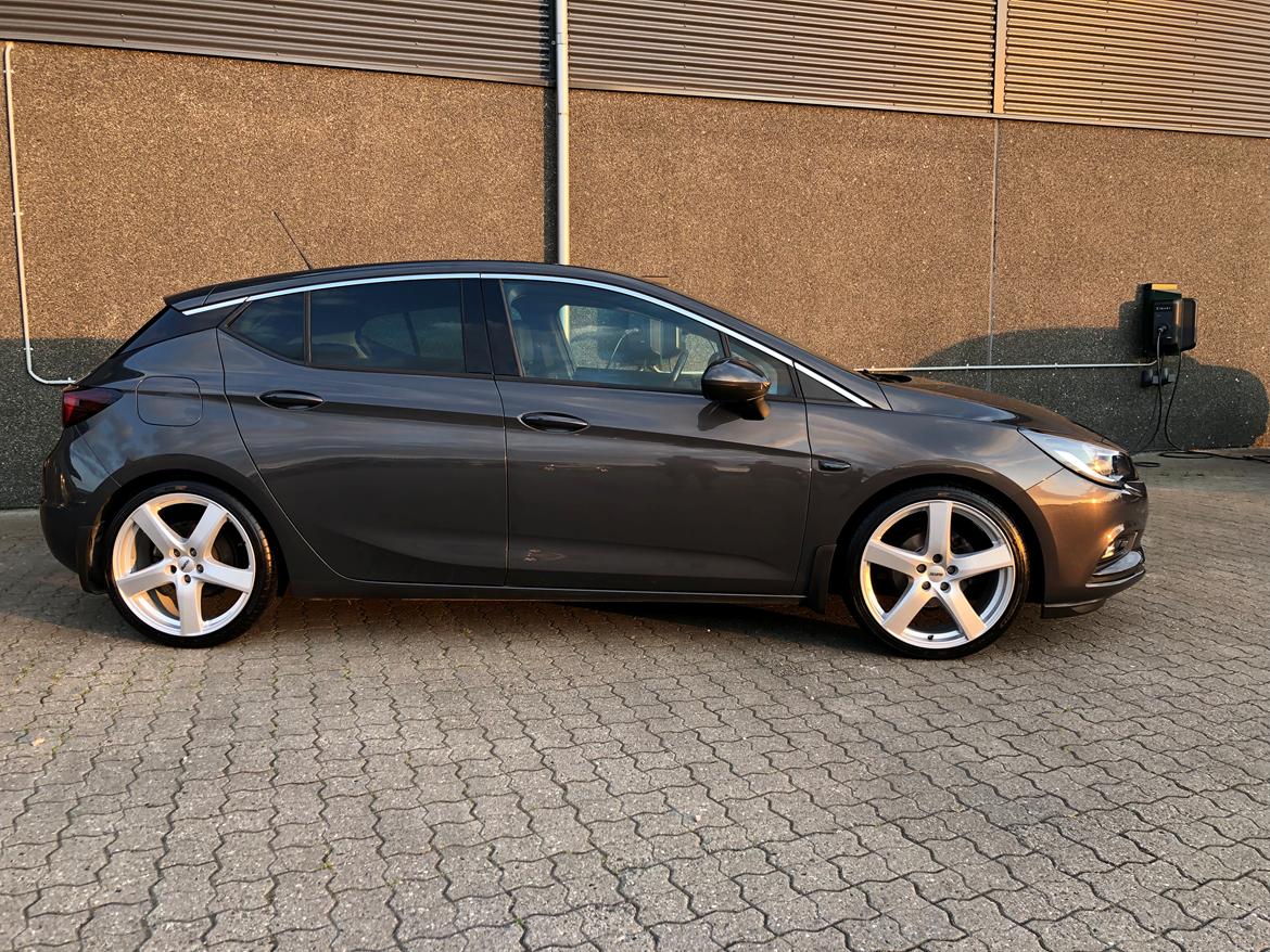 Opel Astra K billede 2