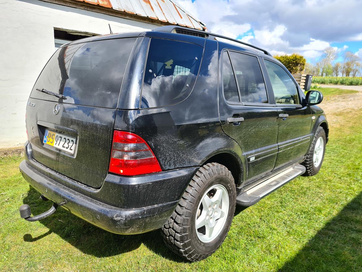 Mercedes Benz ML 320 V6 Benzin * TIDL. BIL * billede 6