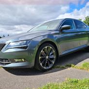 Skoda Superb 2.0 TDI Style
