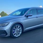 VW Passat GTE Wagon Queen Family Truckster