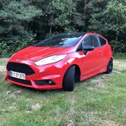 Ford Fiesta Red Edition 1,0 scti 