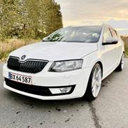 Skoda Octavia III Combi