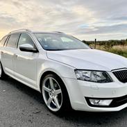 Skoda Octavia III Combi