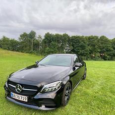 Mercedes Benz C220d
