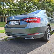 Skoda Superb 2.0 TDI Style