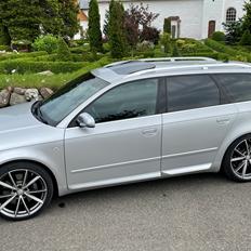 Audi S4 B7 Avant Quattro