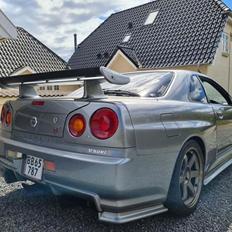 Nissan Skyline R34 GT-R V-spec II